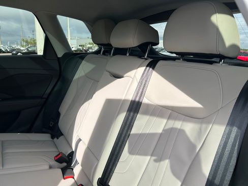 New 2026 Audi Q3 quattro 2.0T AWD/4WD image 57