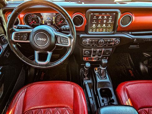 Used 2019 Jeep Wrangler Unlimited Rubicon image 28