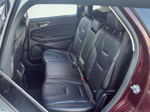 Used 2024 Ford Edge Titanium image 13