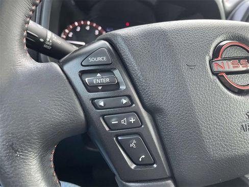 Used 2023 Nissan Titan PRO-4X w/ Pro-4x Convenience Package image 21