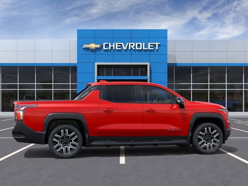 New 2026 Chevrolet Silverado EV LT image 5