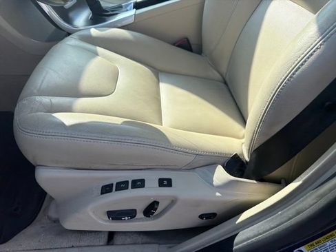 Used 2015 Volvo S60 T5 Premier FWD image 8