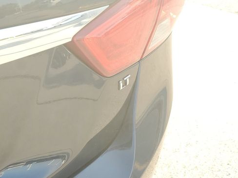 Used 2014 Chevrolet Impala LT w/ Premium Seating Package FWD image 7