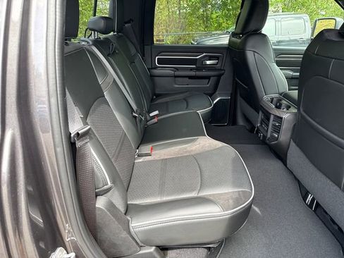 New 2026 RAM 2500 Laramie AWD/4WD image 10