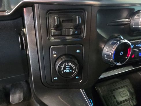 Used 2022 Ford F150 Lariat w/ Equipment Group 502A High AWD/4WD image 31