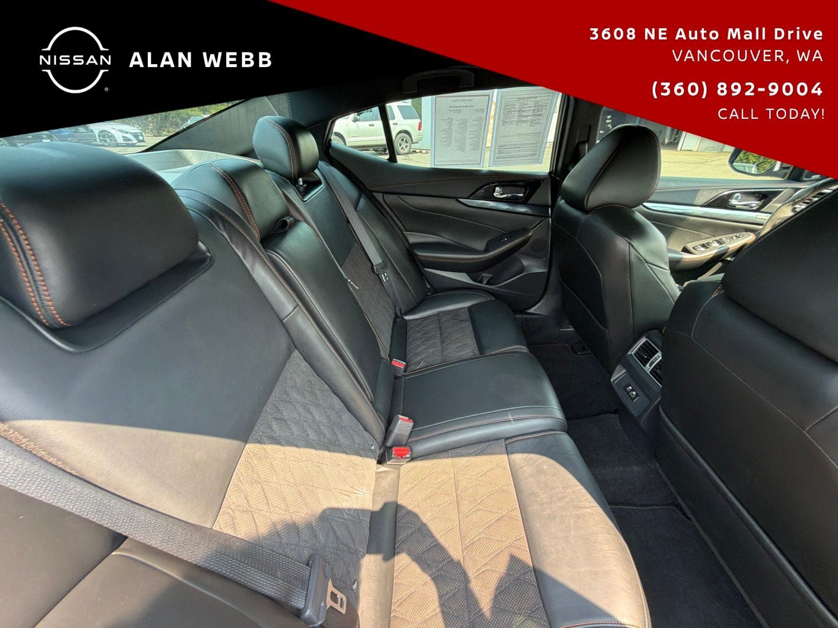 Used 2021 Nissan Maxima SR w/ Sport Mat Group FWD image 18