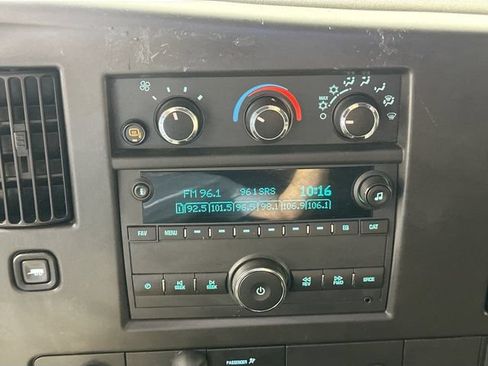 Used 2022 GMC Savana 2500 w/ Driver Convenience Package RWD image 14
