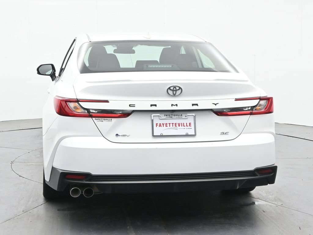 Used 2025 Toyota Camry SE FWD image 7