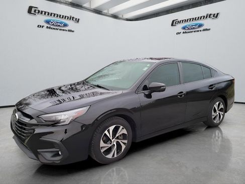 Used 2023 Subaru Legacy Premium image 1