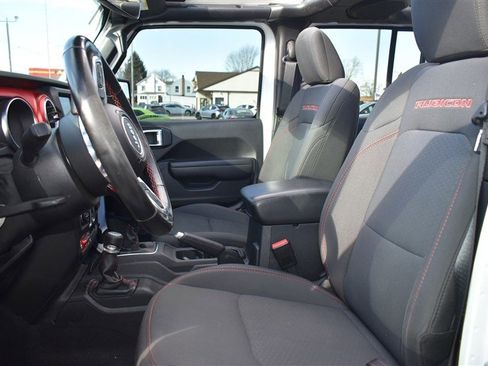 Used 2021 Jeep Wrangler Unlimited Rubicon image 12