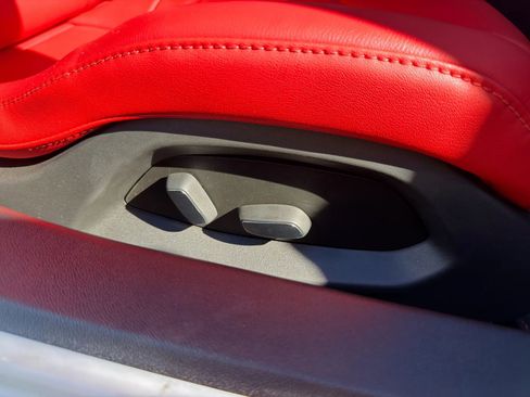 Used 2025 Chevrolet Corvette Stingray Coupe w/ 1LT image 5