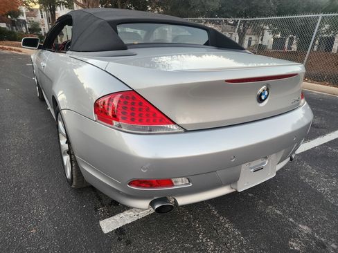 Used 2007 BMW 650i Convertible image 6