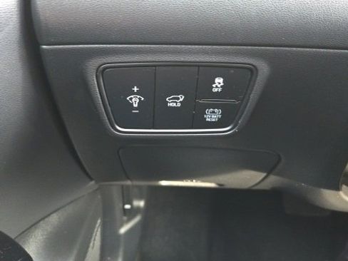 Used 2022 Hyundai Tucson Limited w/ Cargo Package image 13