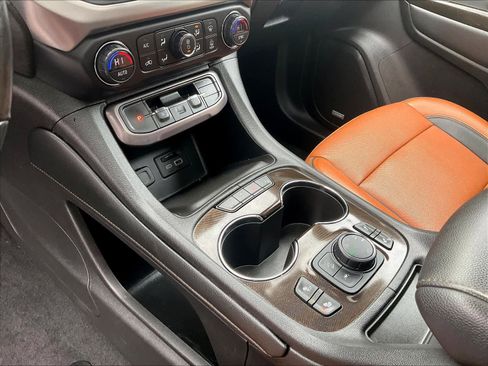 Used 2020 GMC Acadia AT4 w/ LPO, 'HIT The Road' Package image 20