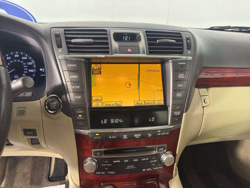 Used 2010 Lexus LS 460 w/ Luxury Value Edition RWD image 25