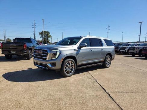 New 2026 GMC Yukon XL Elevation RWD image 3