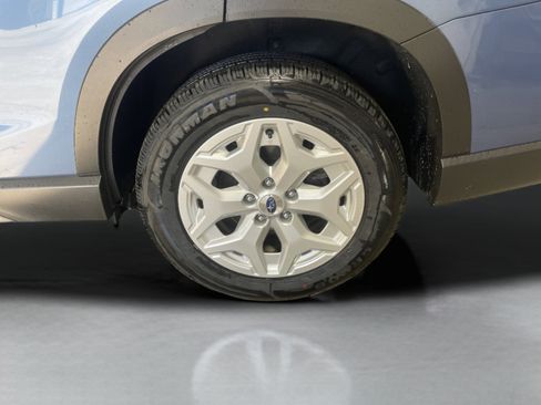 Used 2023 Subaru Forester AWD/4WD image 21