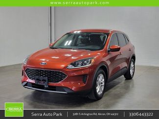 Used 2020 Ford Escape SE video 1
