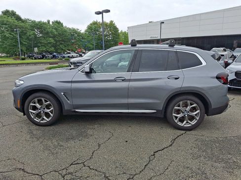 Used 2023 BMW X3 xDrive30i w/ Premium Package AWD/4WD image 4