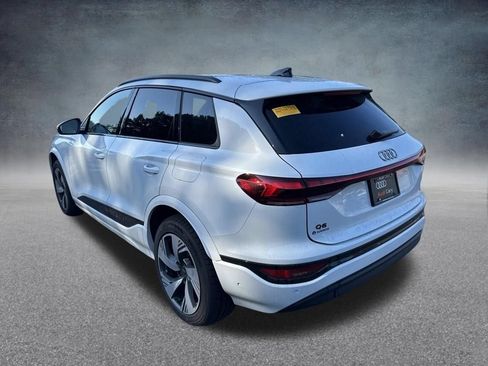 Used 2025 Audi Q6 e-tron Premium Plus AWD/4WD image 9