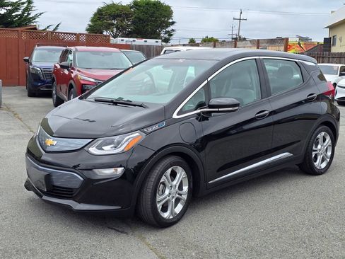 Used 2019 Chevrolet Bolt LT FWD image 2