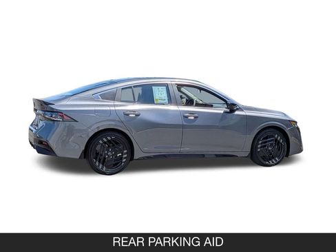 Certified 2026 Nissan Sentra SR w/ Floor Mat Package FWD image 6