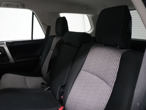 Used 2018 Toyota 4Runner SR5 image 14