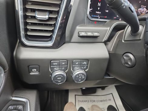 Used 2026 GMC Sierra 1500 Denali AWD/4WD image 21