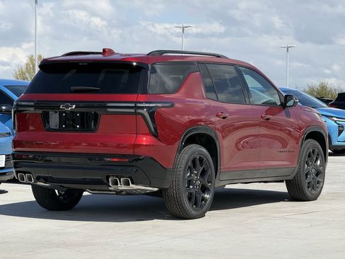 New 2026 Chevrolet Traverse RS image 4