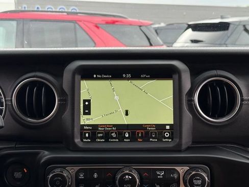 Used 2023 Jeep Wrangler Unlimited Rubicon 4xe w/ Cold Weather Group AWD/4WD image 3