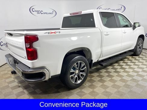 Used 2023 Chevrolet Silverado 1500 LT AWD/4WD image 8