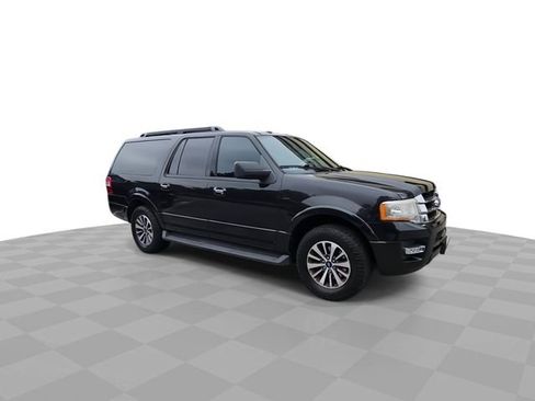 Used 2015 Ford Expedition EL XLT w/ Equipment Group 202A RWD image 2