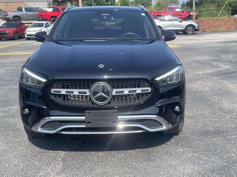 Used 2025 Mercedes-Benz GLA 250 image 8