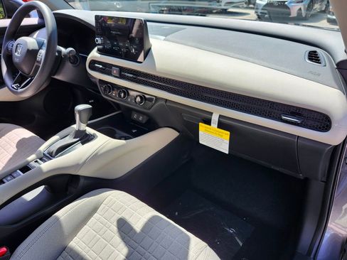 New 2026 Honda HR-V LX image 16