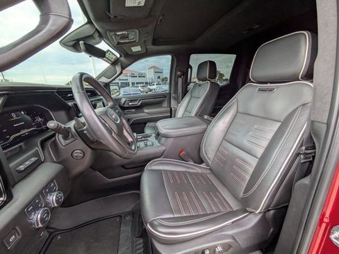 Used 2023 GMC Sierra 1500 AT4X image 10