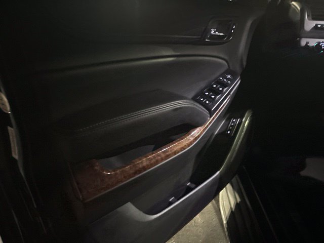 Used 2017 Chevrolet Tahoe Premier AWD/4WD image 16