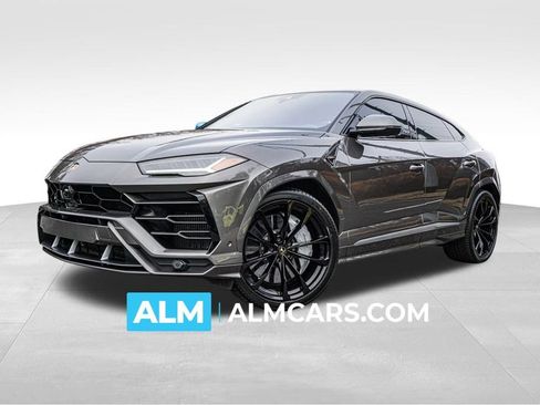 Used 2021 Lamborghini Urus image 1