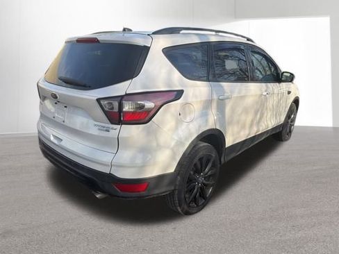 Used 2017 Ford Escape Titanium image 20