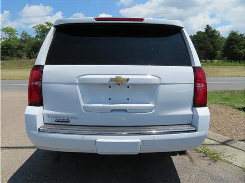 Used 2016 Chevrolet Suburban LTZ image 48