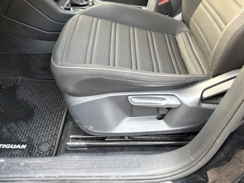 Used 2024 Volkswagen Tiguan S AWD/4WD image 13