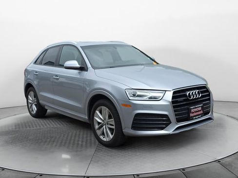 Used 2018 Audi Q3 2.0T Premium w/ Convenience Package AWD/4WD image 7