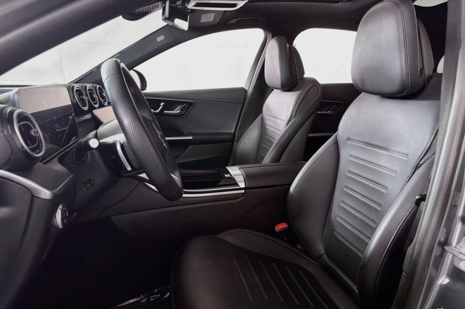 Certified 2024 Mercedes-Benz C 300 Sedan w/ Pinnacle Trim Package image 20