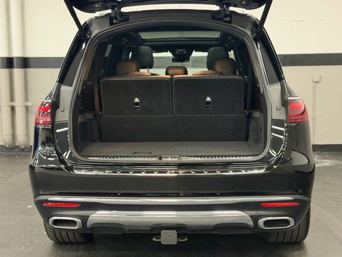 Certified 2025 Mercedes-Benz GLS 450 4MATIC image 15