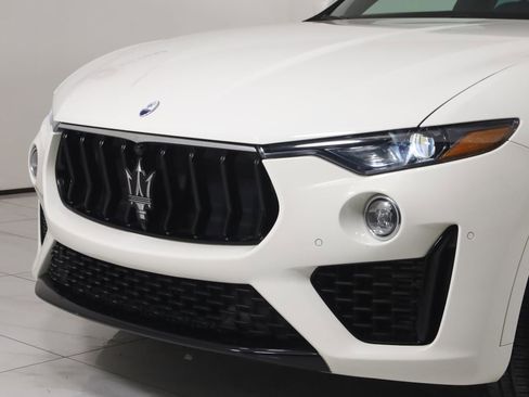 Used 2022 Maserati Levante Modena image 46