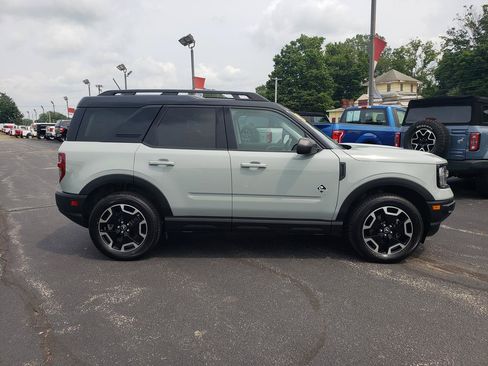 Used 2024 Ford Bronco Sport Outer Banks AWD/4WD image 2