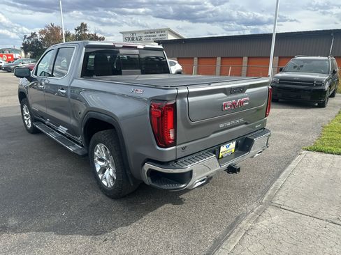 Used 2021 GMC Sierra 1500 SLT w/ SLT Premium Plus Package AWD/4WD image 7