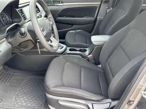 Used 2019 Hyundai Elantra SEL w/ Cargo Package FWD image 14