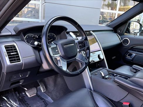 Used 2023 Land Rover Discovery S R-Dynamic AWD/4WD image 12