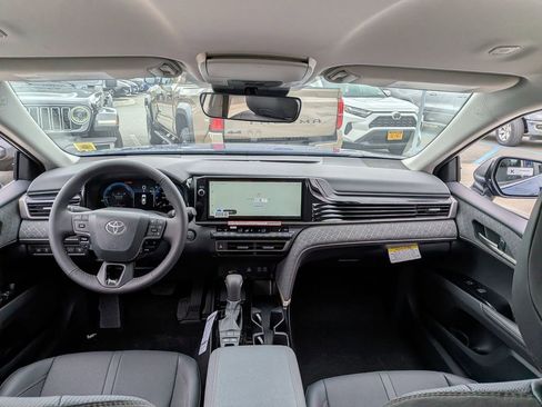 New 2026 Toyota Camry XLE FWD image 17