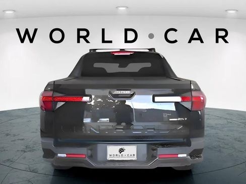Used 2024 Hyundai Santa Cruz Night AWD/4WD image 4